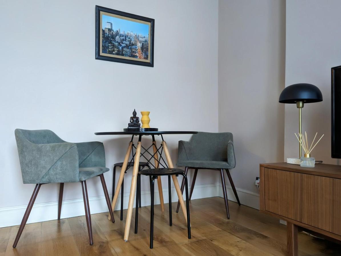 Gorgeous Apartment Wood Green Palmers Green Extérieur photo
