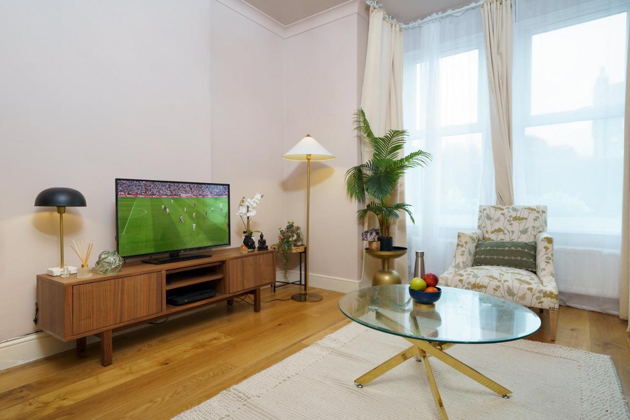 Gorgeous Apartment Wood Green Palmers Green Extérieur photo